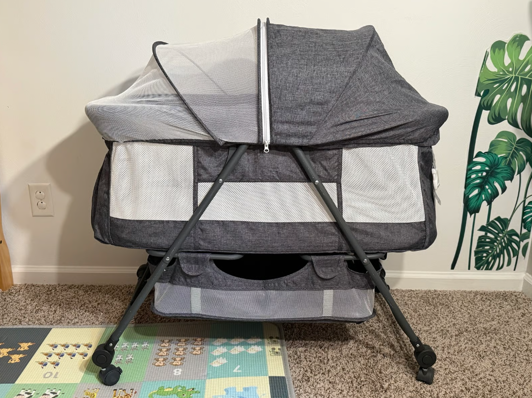 Baby Bassinet (Baby Coat)
