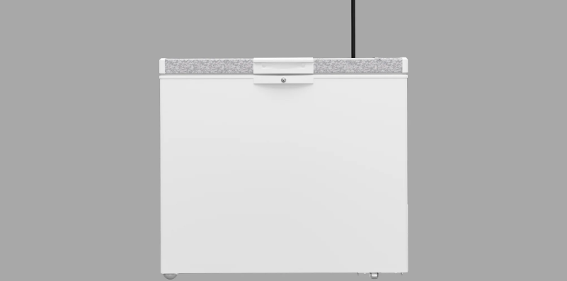 Defy C/F 300 White Freezer