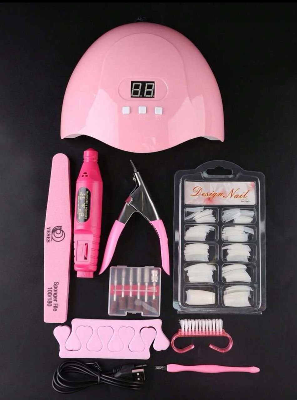 Nail art tool set